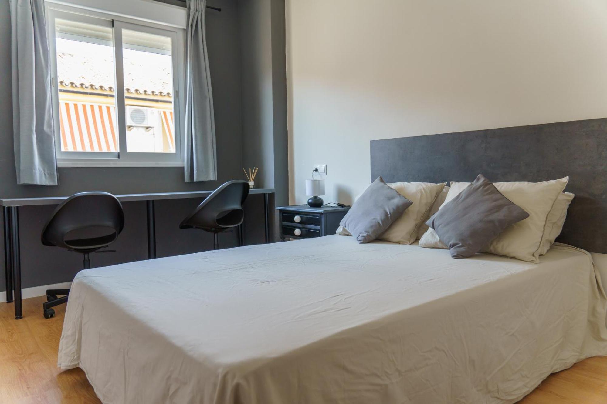 Séjour chez l'habitant Tu Hogar Desayuno, Parking Y Piscina Incluidos *