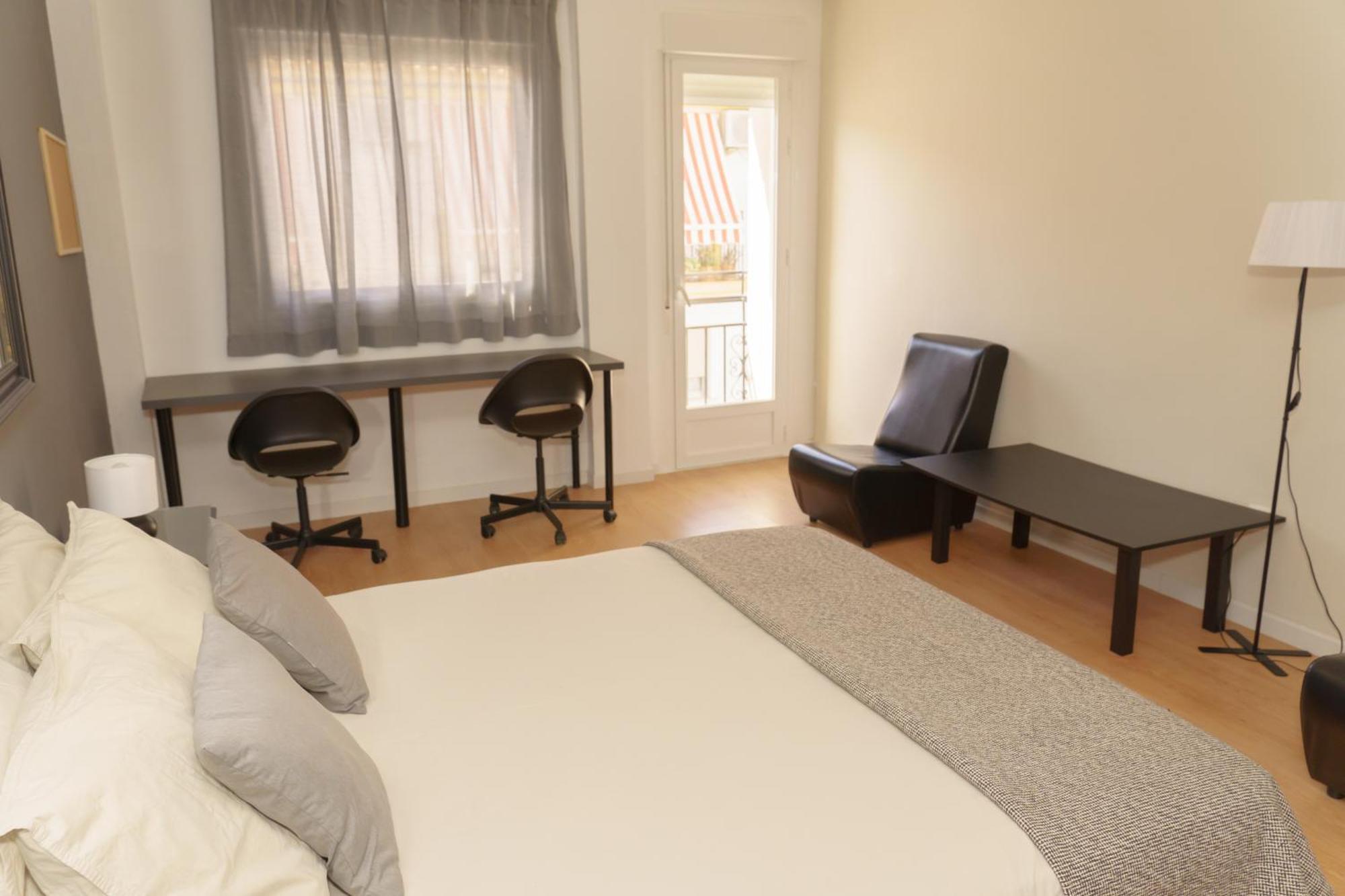 Tu Hogar Desayuno, Parking Y Piscina Incluidos Séjour chez l'habitant *