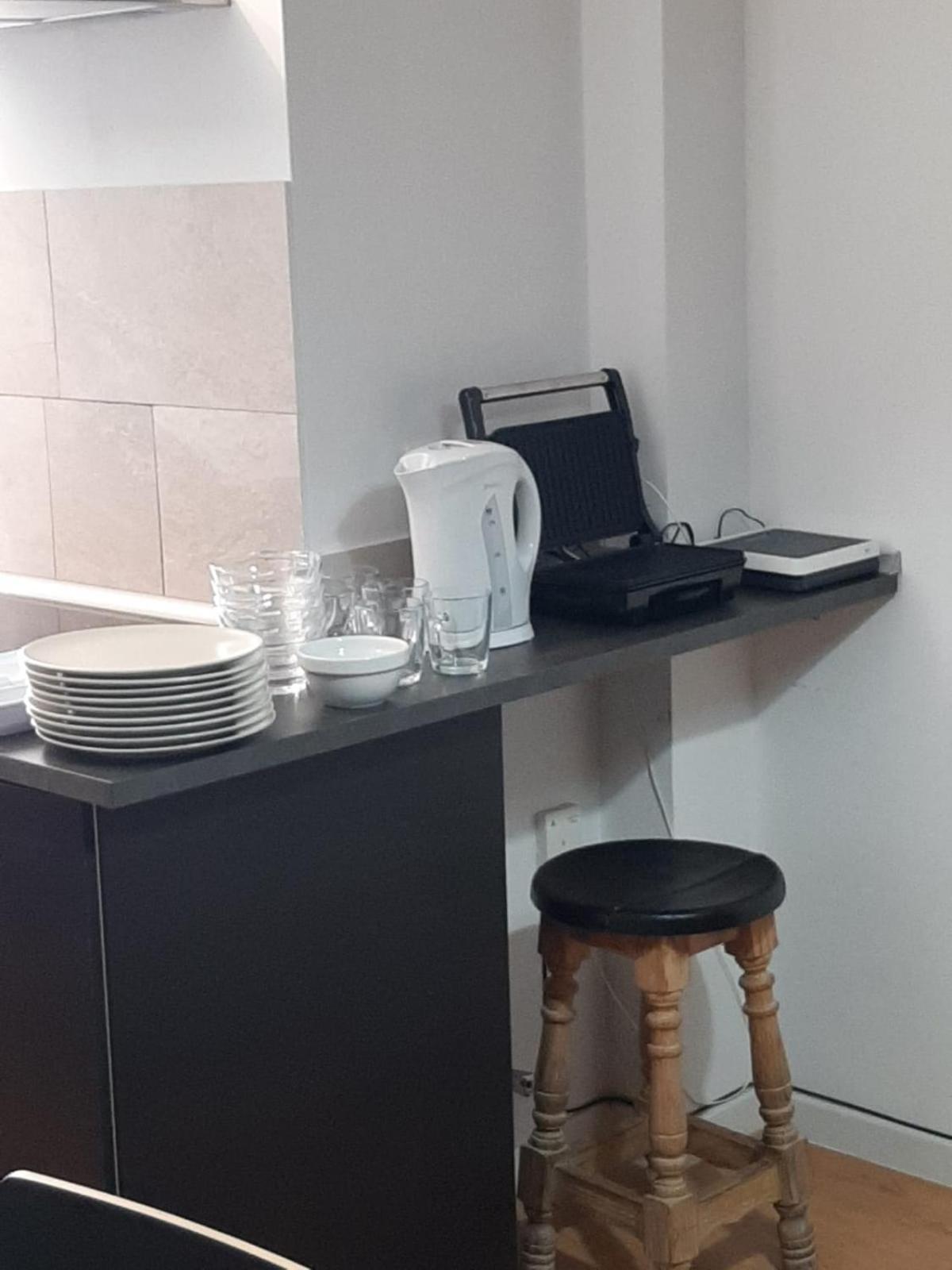 Tu Hogar Desayuno, Parking Y Piscina Incluidos